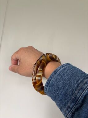 Tortoiseshell Resin Bangle Bracelet - Brown & Cream